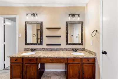 5622 Village Park Drive, Katy, TX 77493 - Photo 23