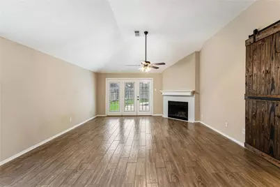 5622 Village Park Drive, Katy, TX 77493 - Photo 5