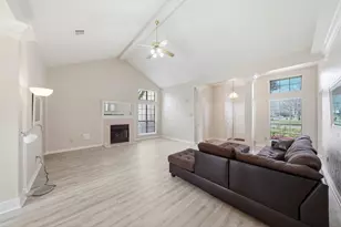 2009 Reef Dr, League City, TX 77573 - Photo 7