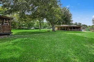 17310 McDonald Rd, Alvin, TX 77511 - Photo 33