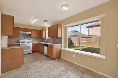 8814 Sage Place Drive, Houston, TX 77071 - Photo 15