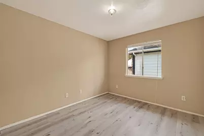 8814 Sage Place Drive, Houston, TX 77071 - Photo 25