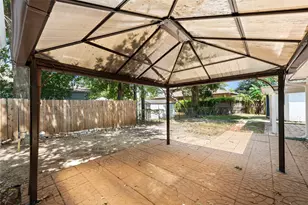 1510 Afton St, Houston, TX 77055 - Photo 21