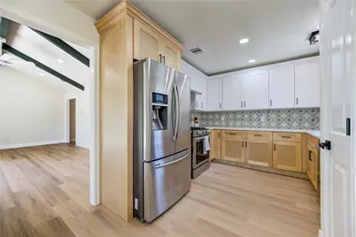 10318 Sageberry Drive, Houston, TX 77089 - Photo 21