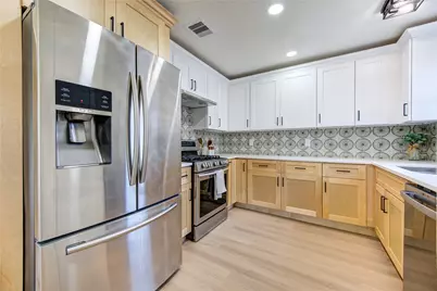 10318 Sageberry Drive, Houston, TX 77089 - Photo 23
