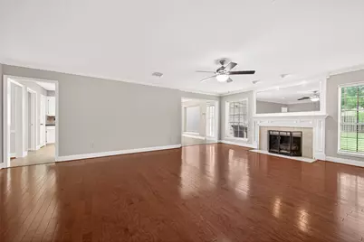 4506 Warwick Drive, Sugar Land, TX 77479 - Photo 7