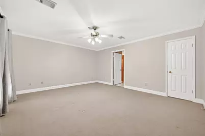 4506 Warwick Drive, Sugar Land, TX 77479 - Photo 15