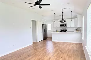 16210 Longwood Spur Rd, Cypress, TX 77429 - Photo 3