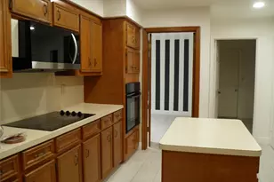 6819 Addicks Clodine Rd, Houston, TX 77083 - Photo 7