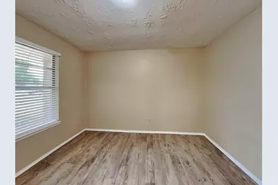 2818 Mayflower Landing Court, Webster, TX 77598 - Photo 7