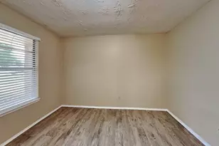2818 Mayflower Landing Ct, Webster, TX 77598 - Photo 7