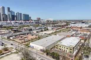 2323 Polk St, Houston, TX 77003 - Photo 33