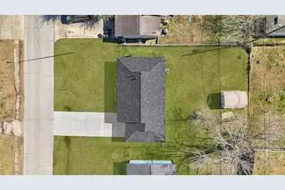 2126 Hillshire Drive, Deer Park, TX 77536 - Photo 3