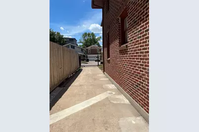 1505 Rosewood Street #D, Houston, TX 77004 - Photo 9