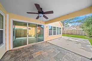 11510 Pagoda Dr, Houston, TX 77477 - Photo 31