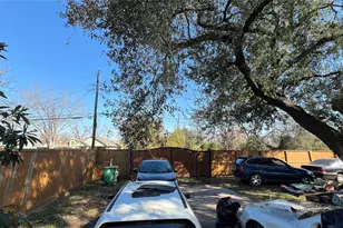 6903 Semmes St, Houston, TX 77093 - Photo 3