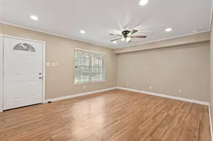 6401 Skyline Dr, Houston, TX 77057 - Photo 9
