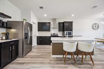 3215 Creston Gate Drive, Houston, TX 77047 - Photo 5