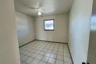 1042 W Village Ct, Pasadena, TX 77506 - Photo 25