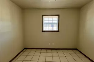 1042 W Village Ct, Pasadena, TX 77506 - Photo 27