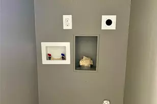 1042 W Village Ct, Pasadena, TX 77506 - Photo 31