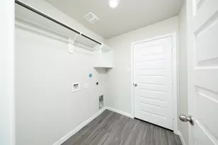 14107 Balcones Fault Ct, Willis, TX 77318 - Photo 7