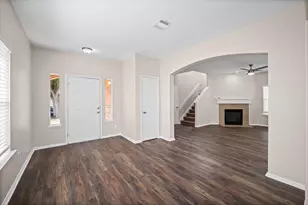 13003 Kingston Point Ln, Houston, TX 77047 - Photo 7