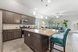 31007 Oakley Glen Ct, Conroe, TX 77385 - Photo 9