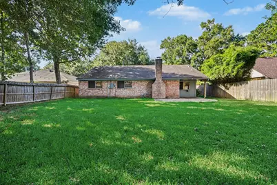 16207 Havenhurst Drive, Houston, TX 77059 - Photo 19
