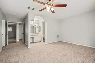 16207 Havenhurst Dr, Houston, TX 77059 - Photo 17