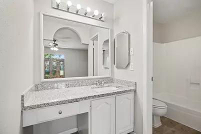 16207 Havenhurst Drive, Houston, TX 77059 - Photo 15
