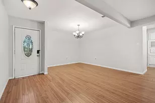 16207 Havenhurst Dr, Houston, TX 77059 - Photo 3