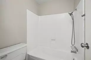 16207 Havenhurst Dr, Houston, TX 77059 - Photo 19