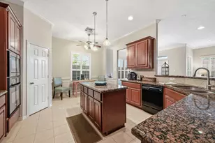 1470 Sherwood Park Cir, Houston, TX 77043 - Photo 31