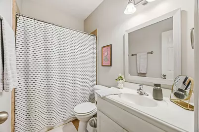 1470 Sherwood Park Circle, Houston, TX 77043 - Photo 15