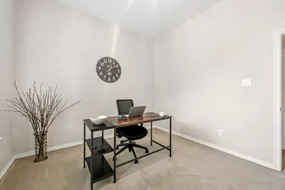 1470 Sherwood Park Circle, Houston, TX 77043 - Photo 13