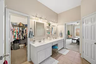 1470 Sherwood Park Cir, Houston, TX 77043 - Photo 43