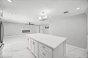 1208 Blackberry Dr, Pasadena, TX 77506 - Photo 9