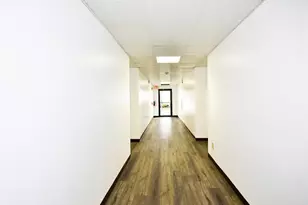 3035 Walnut Bend Ln, Houston, TX 77042 - Photo 21