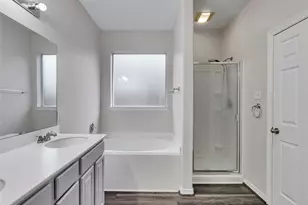 6523 Silver Shade Dr, Houston, TX 77064 - Photo 27