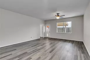 6523 Silver Shade Dr, Houston, TX 77064 - Photo 21