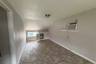 7010 Corsicana St, Houston, TX 77020 - Photo 5