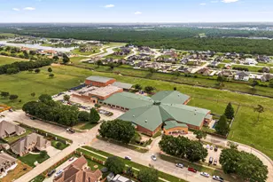 8135 Birkdale Dr, Beaumont, TX 77707 - Photo 35