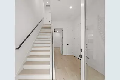 319 N Nagle Street, Houston, TX 77003 - Photo 3