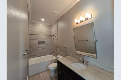 1665 Richmond Avenue, Houston, TX 77006 - Photo 25