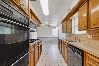 4214 Parkland Street, Pasadena, TX 77504 - Photo 13