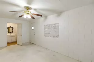 4239 County Rd 348, Brazoria, TX 77422 - Photo 11