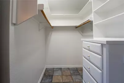 407 Raymond Road, La Grange, TX 78945 - Photo 15