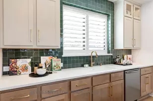 5427 Mango Blfs St, Manvel, TX 77578 - Photo 7