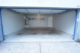 2716 Chenevert St, Houston, TX 77004 - Photo 25